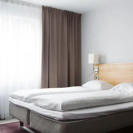 Hotel Comfort Xpress Youngstorget 3*